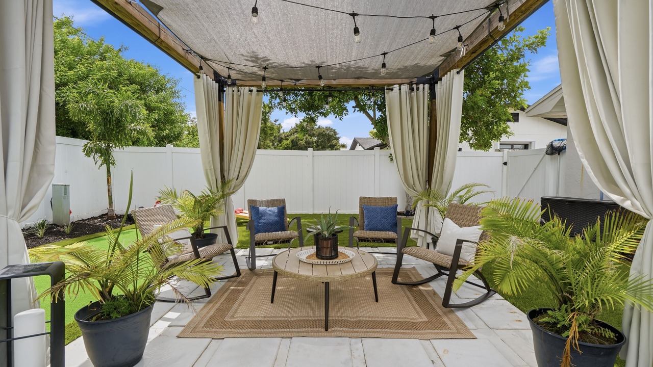 Photo of Patio Balcony in Dunedin
