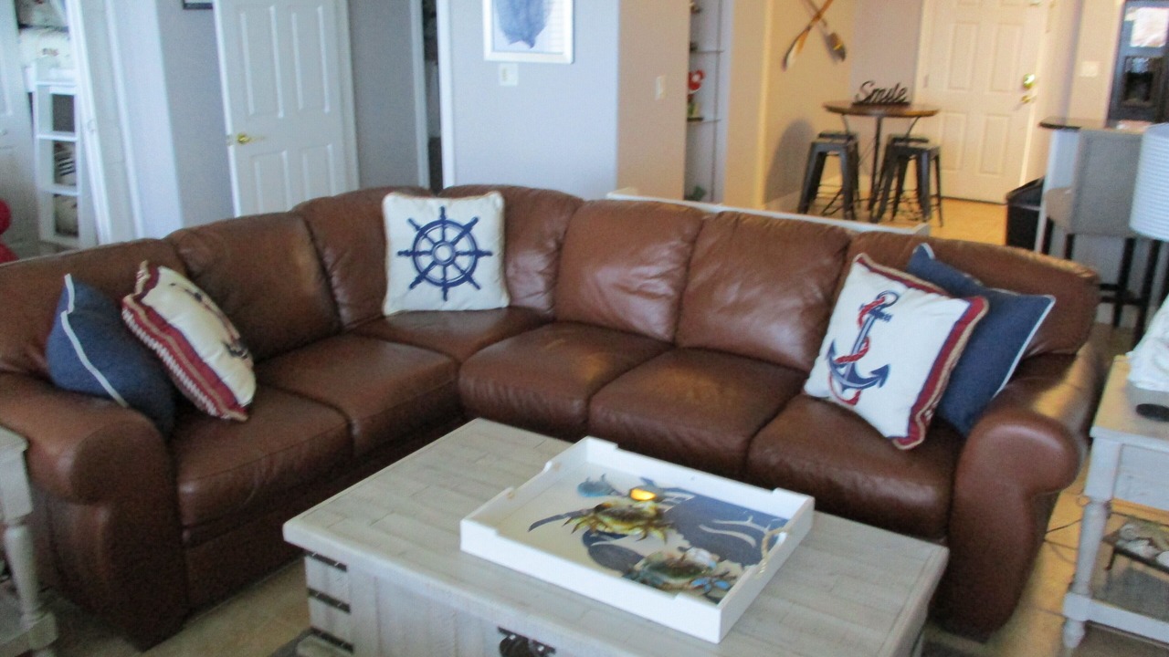 Photo of Livingroom in Thomas Drive