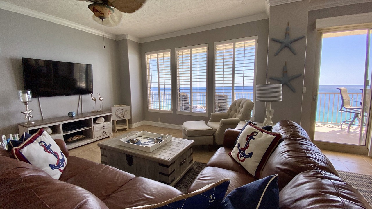 Photo of Livingroom in Thomas Drive