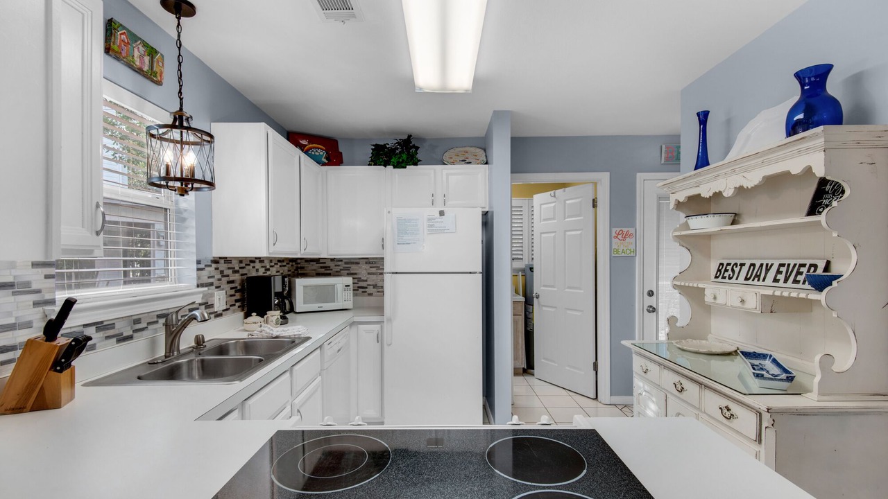 Photo of Kitchen in Clipper Cove
