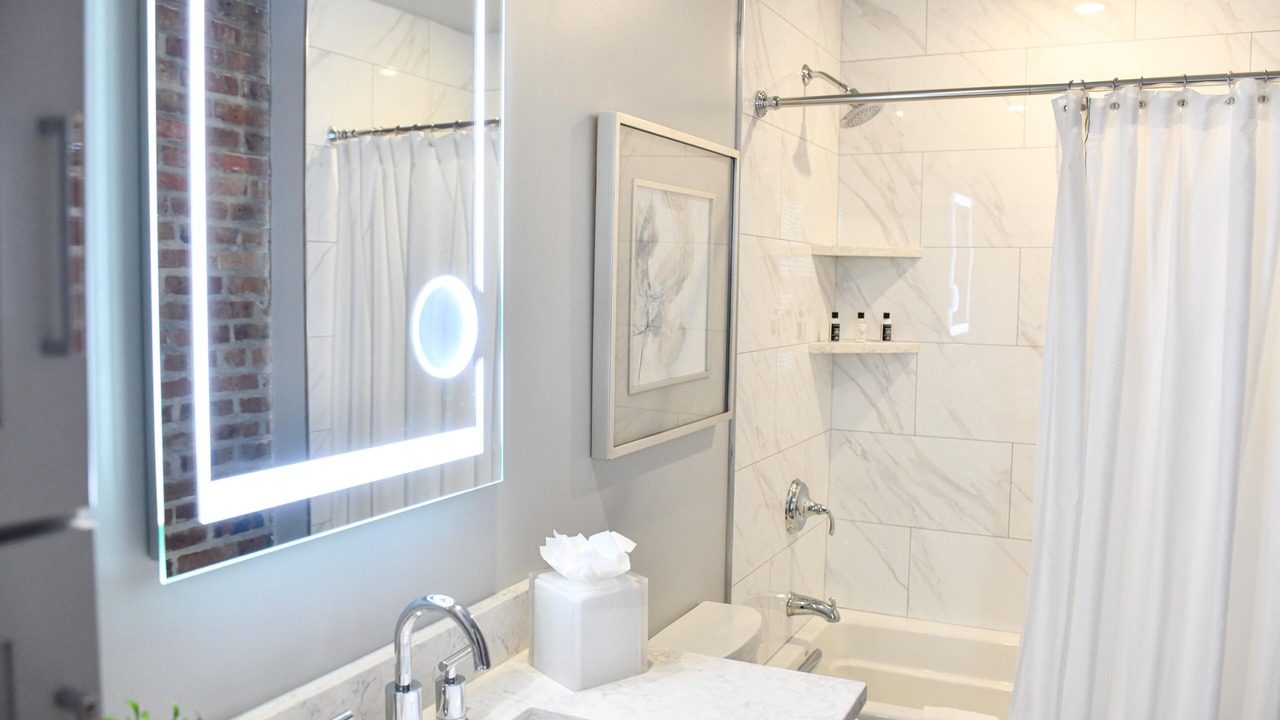 Photo of Bathroom in Central Business District