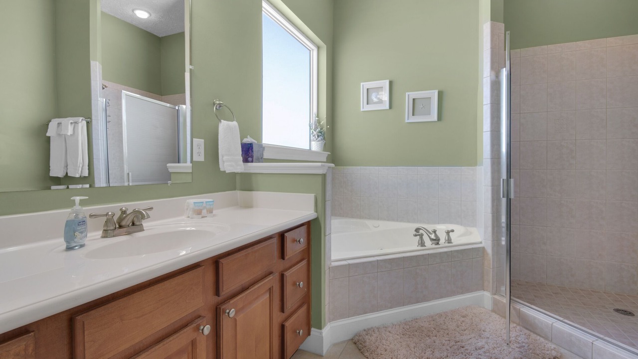 Photo of Bathroom in Bahama Beach