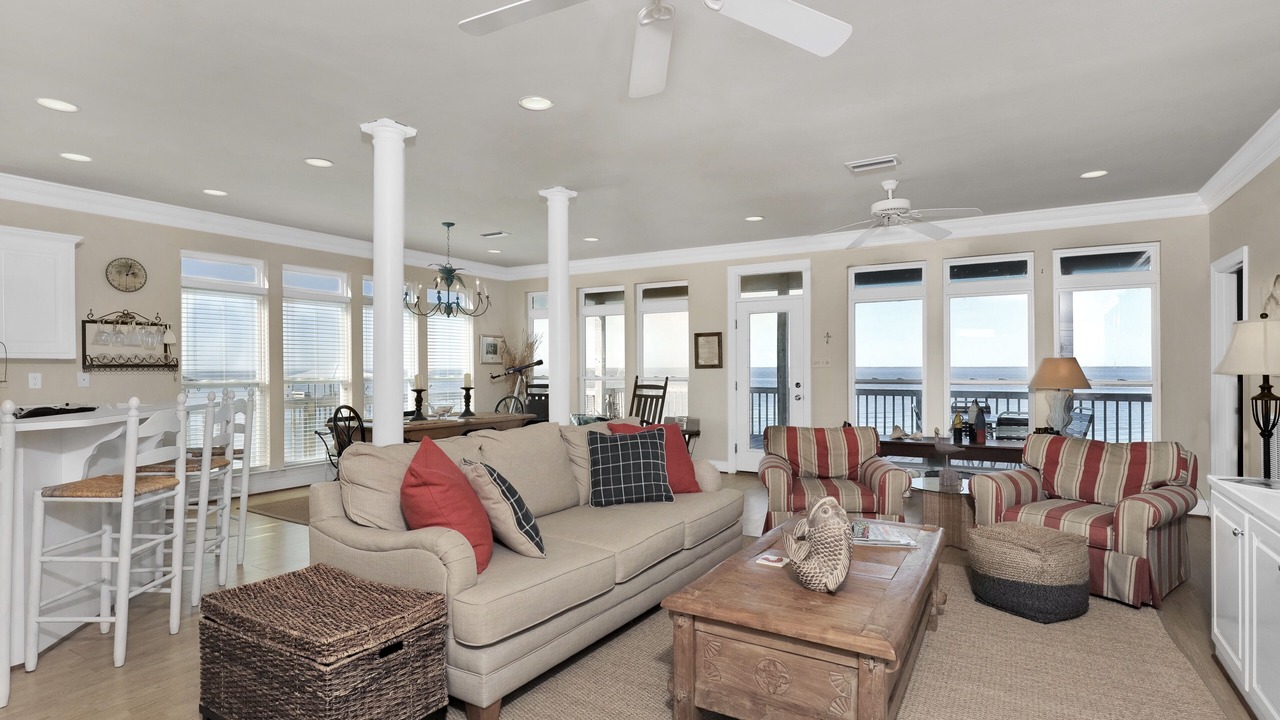 Photo of Bedroom in Silver Cay