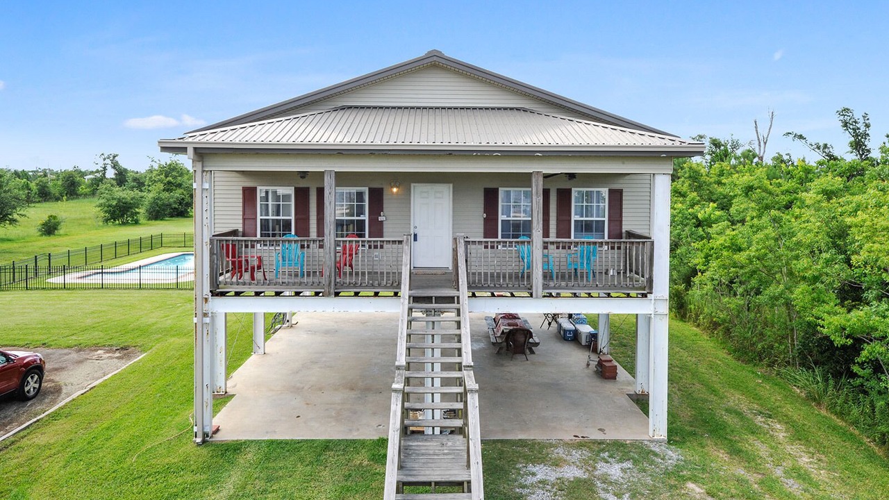 Photo of Outdoor in Waveland