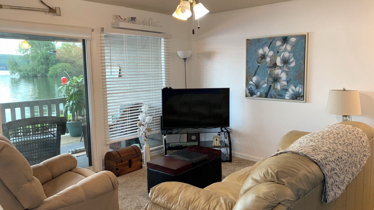 Photo of Livingroom in Hot Springs