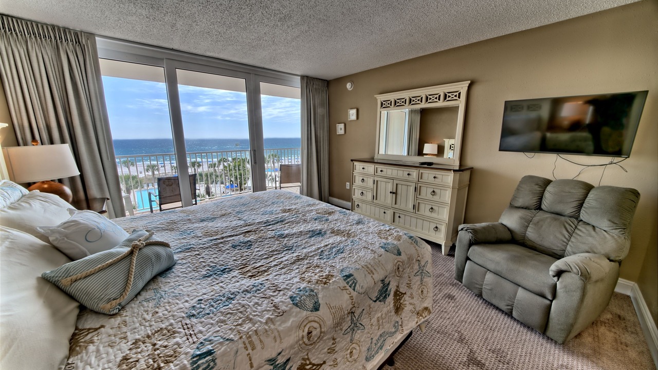 Photo of Bedroom in Gulf Lagoon Beach