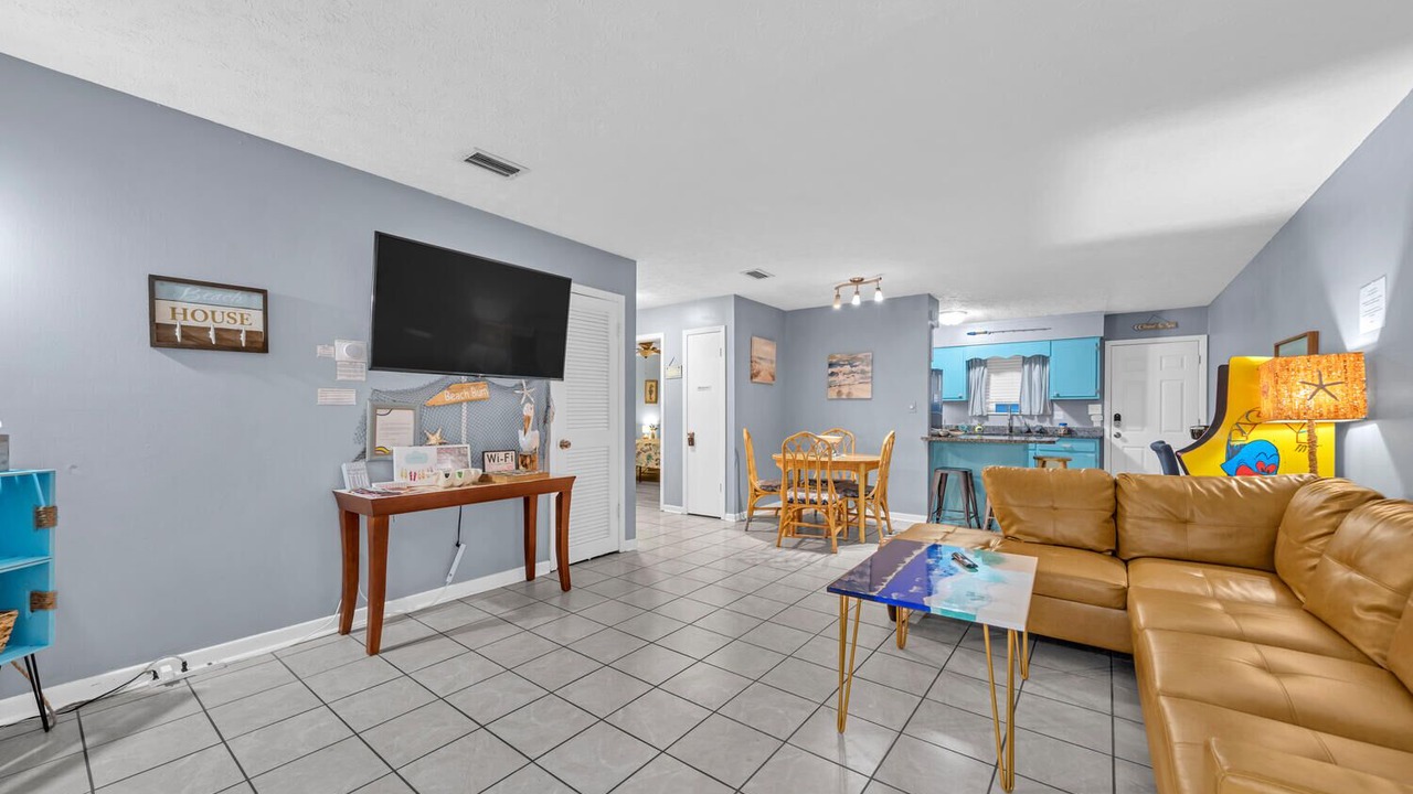 Photo of Livingroom in Gulf Lagoon Beach