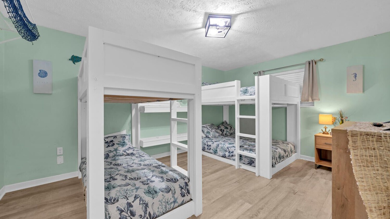 Photo of Bedroom in Gulf Lagoon Beach