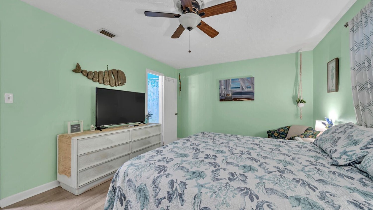 Photo of Bedroom in Gulf Lagoon Beach