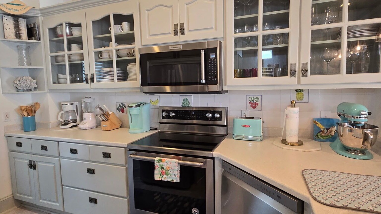 Photo of Kitchen in Kiska Beach