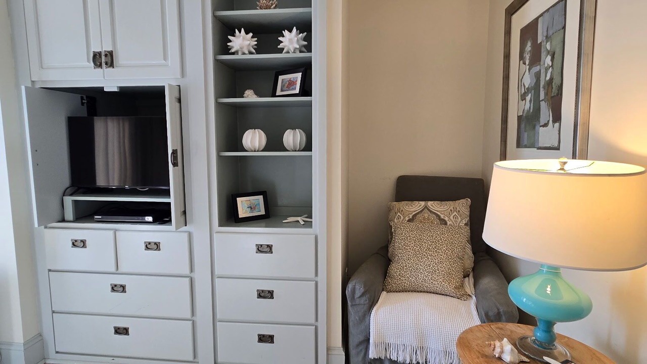 Photo of Livingroom in Kiska Beach