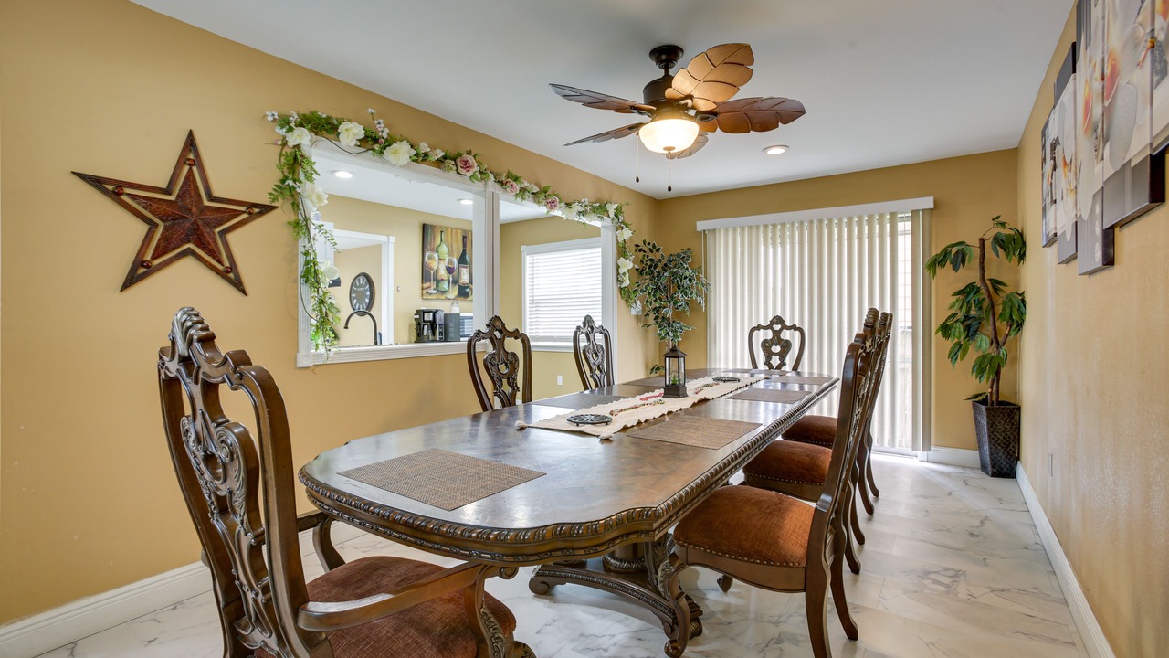Photo of Bedroom in Kenner - Louis Armstrong International Airport