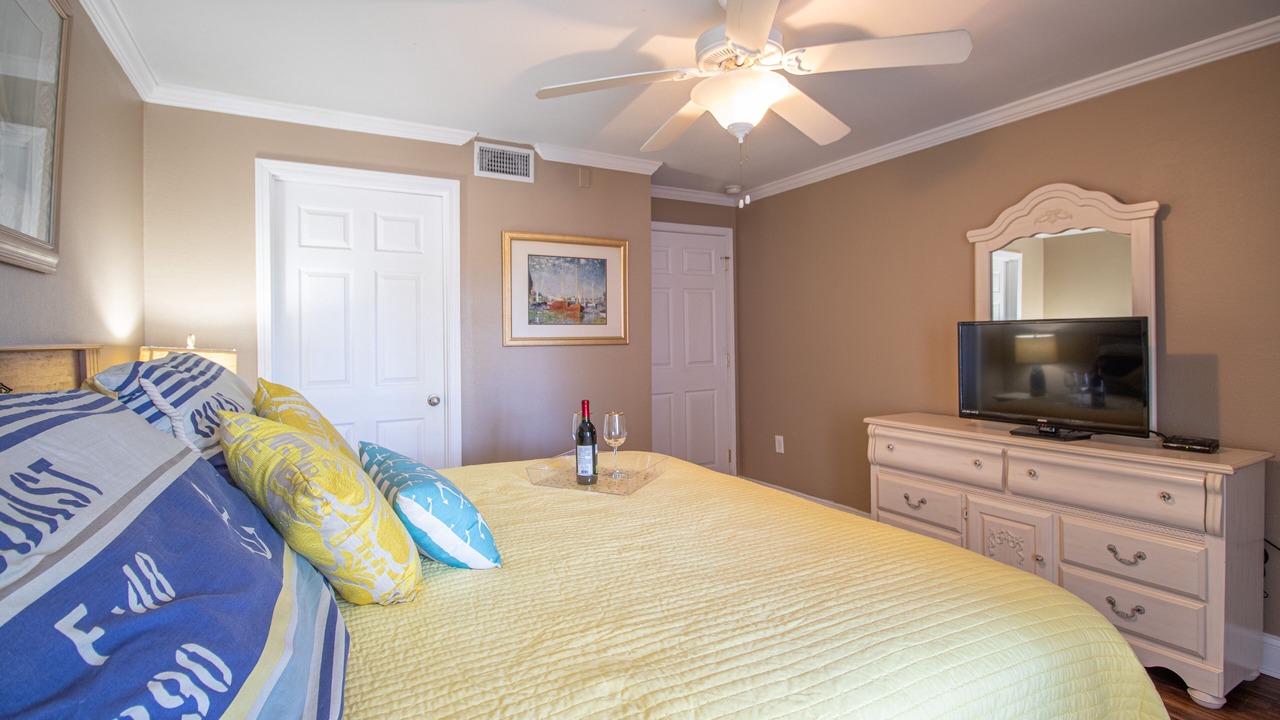 Photo of Bedroom in Biloxi