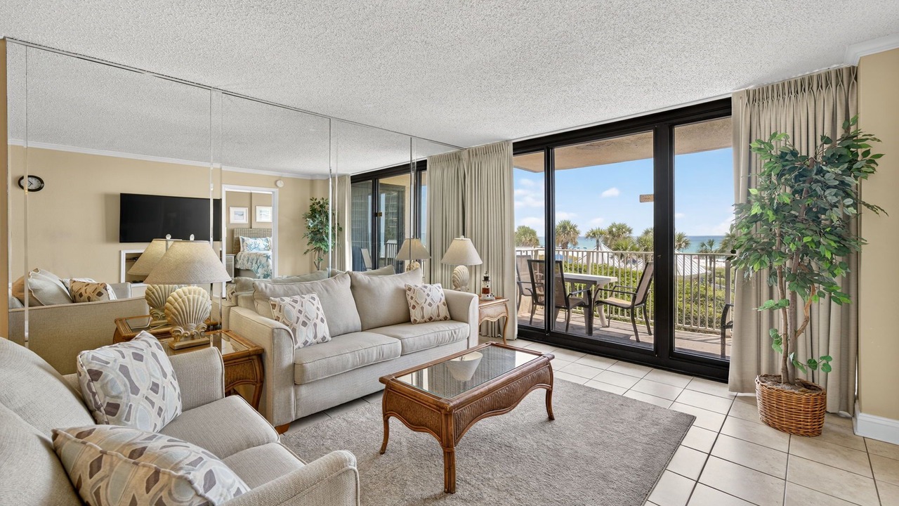 Photo of Livingroom in Gulf Lagoon Beach