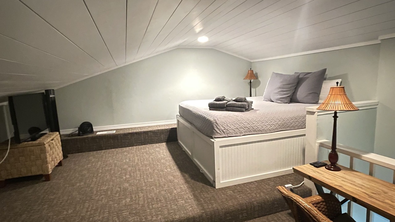 Photo of Bedroom in Seacrest