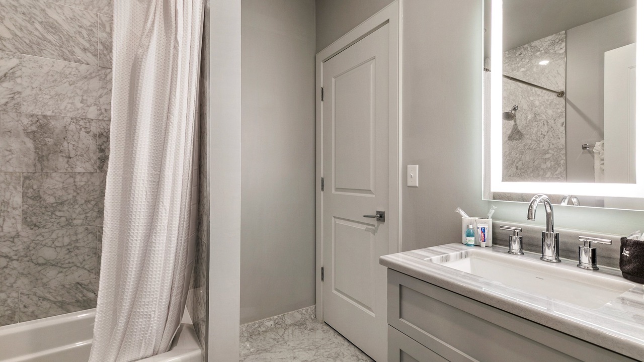 Photo of Bathroom in Central Business District