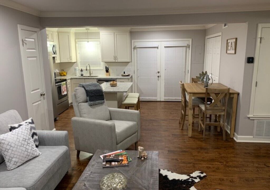 Photo of Livingroom in Starkville