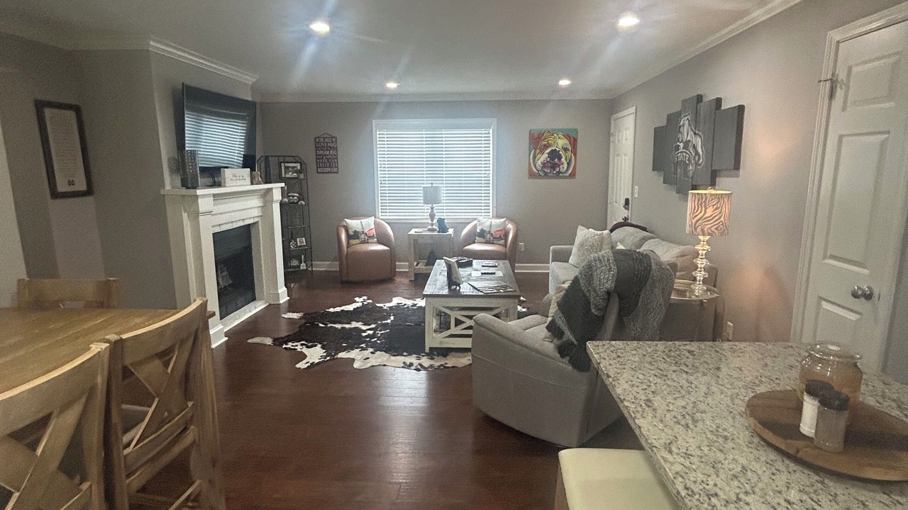 Photo of Livingroom in Starkville
