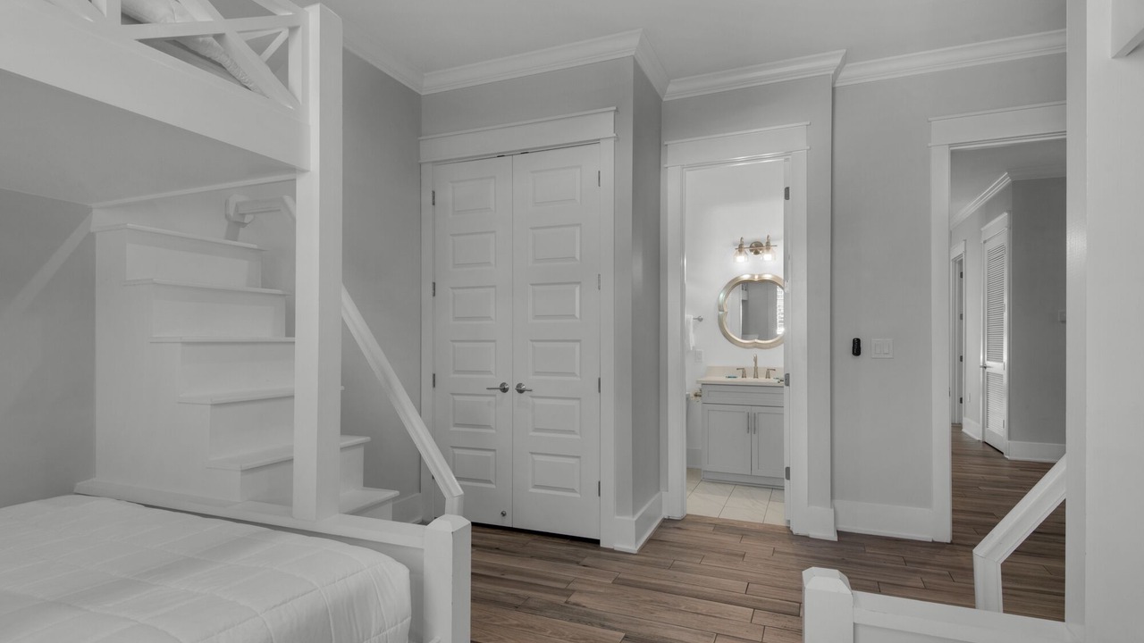 Photo of Bathroom in Emerald Waters Village