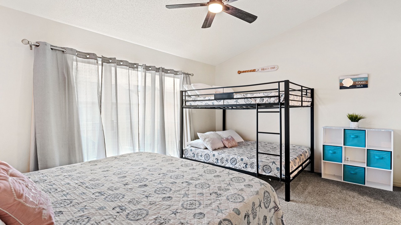 Photo of Bedroom in Miramar Beach