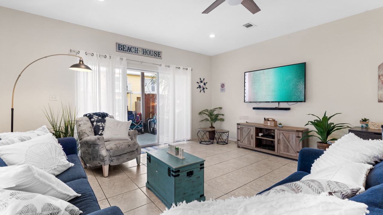 Photo of Livingroom in Miramar Beach