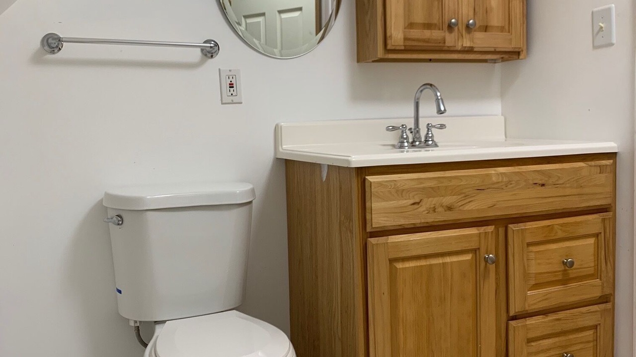 Photo of Bathroom in Little Woods