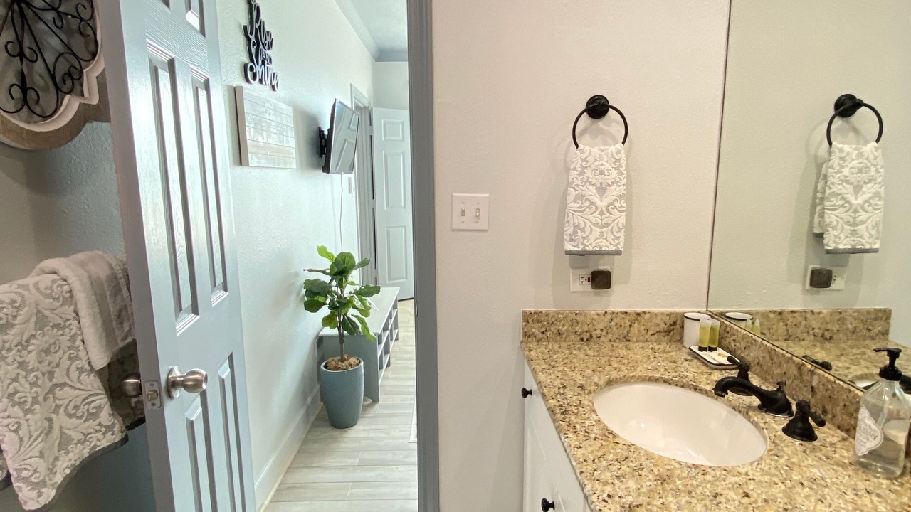 Photo of Bathroom in Galveston