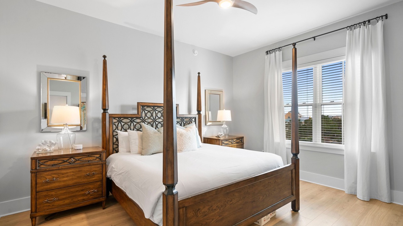 Photo of Bedroom in Santa Rosa Beach