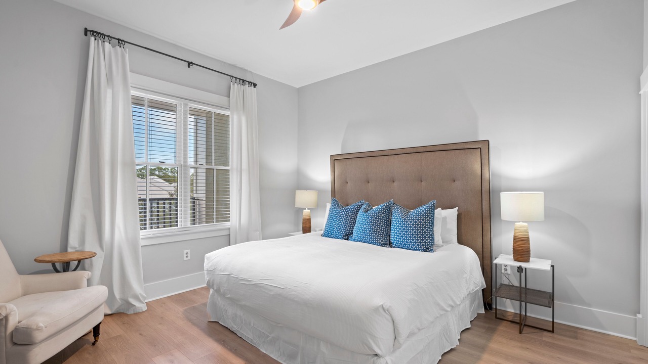 Photo of Bedroom in Santa Rosa Beach