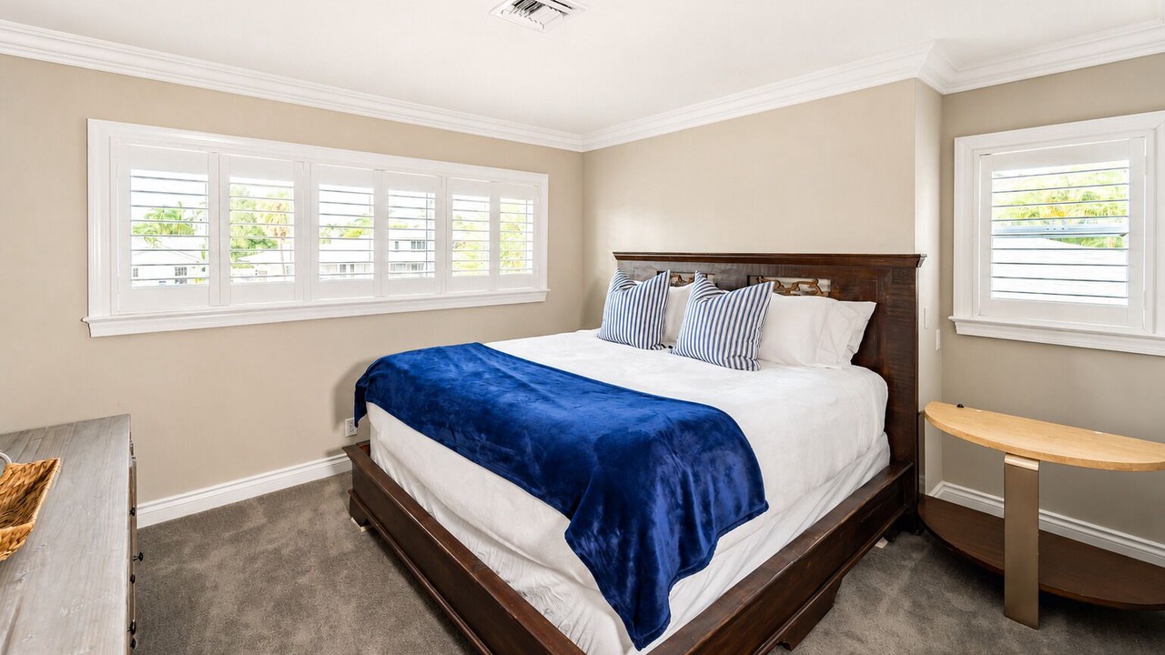 Photo of Bedroom in Coral Ridge