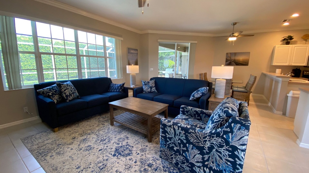 Photo of Livingroom in Central Naples