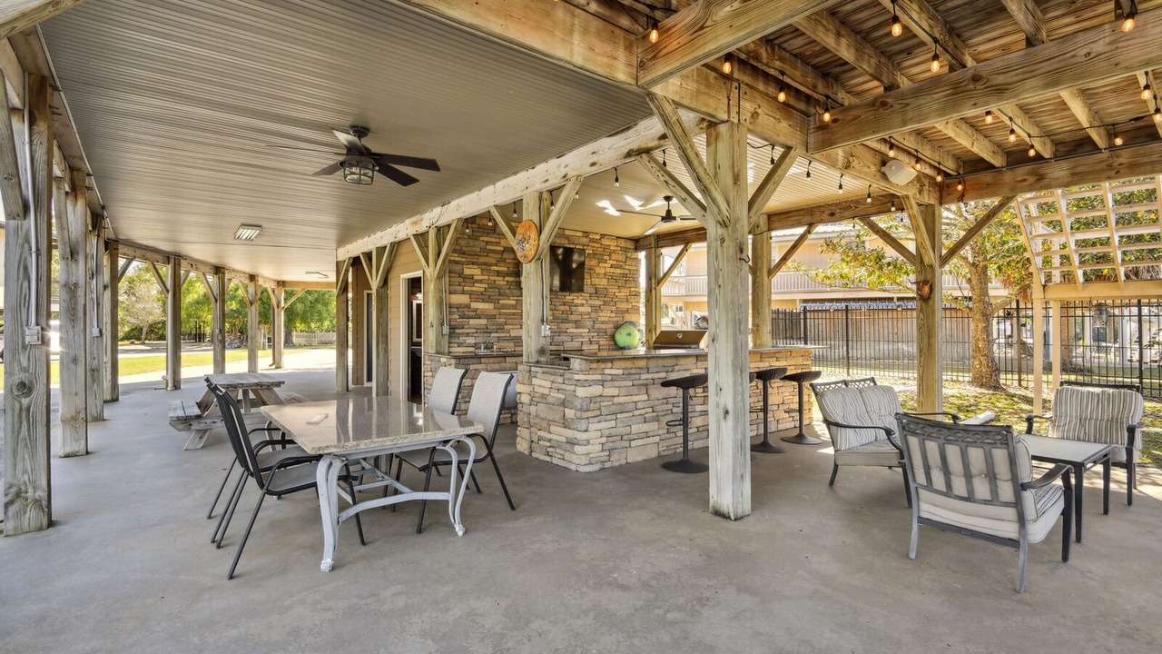 Photo of Outdoor in Kiln