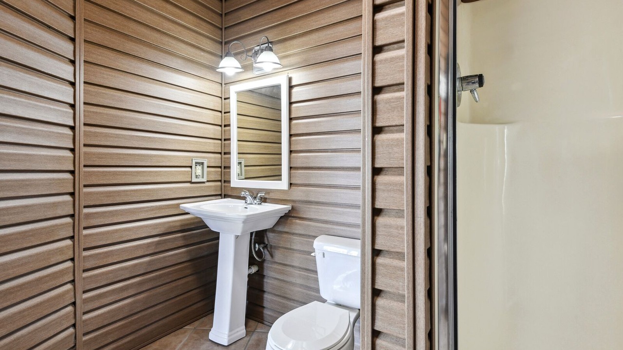 Photo of Bathroom in Kiln