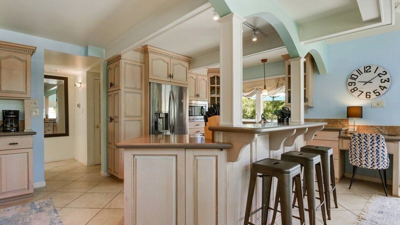 Photo of Kitchen in Henderson Point
