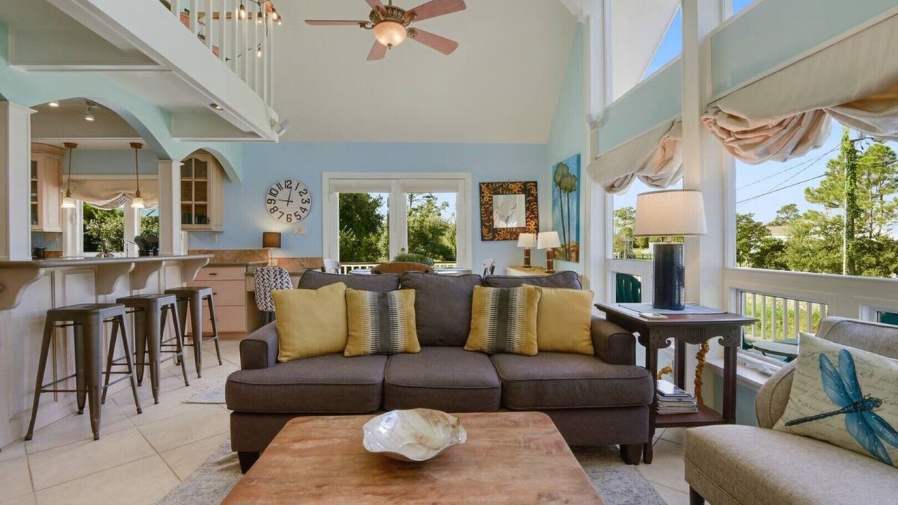 Photo of Bedroom in Henderson Point