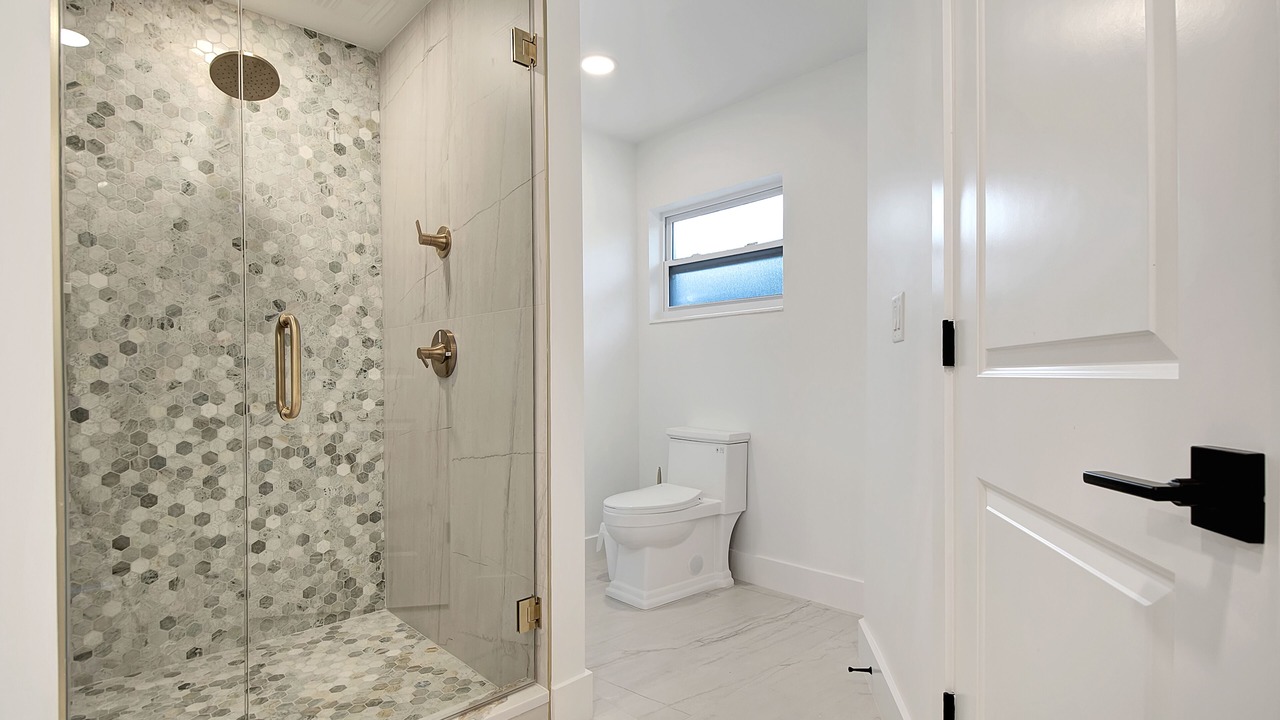 Photo of Bathroom in Isles of Capri
