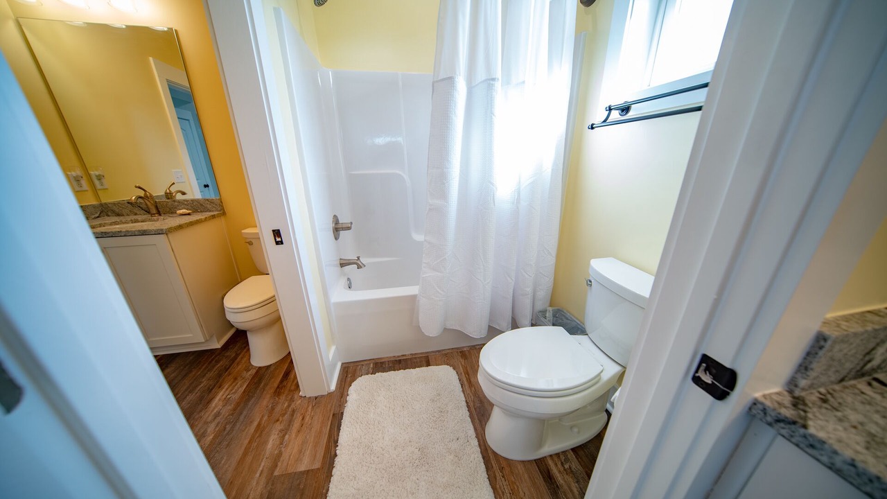 Photo of Bathroom in Magnolia Bluffs