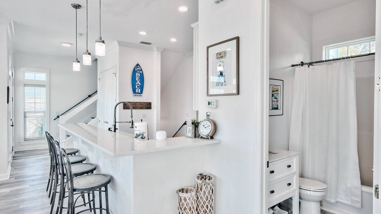 Photo of Bathroom in Dune Allen Beach