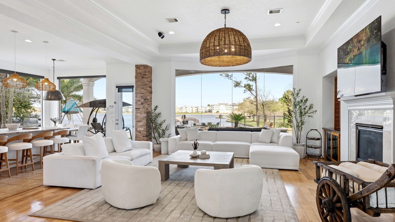 Photo of Livingroom in Panther Creek