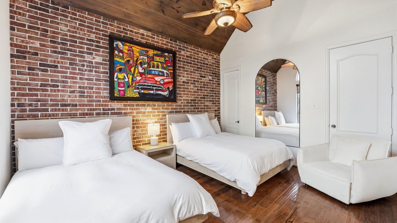 Photo of Bedroom in Panther Creek