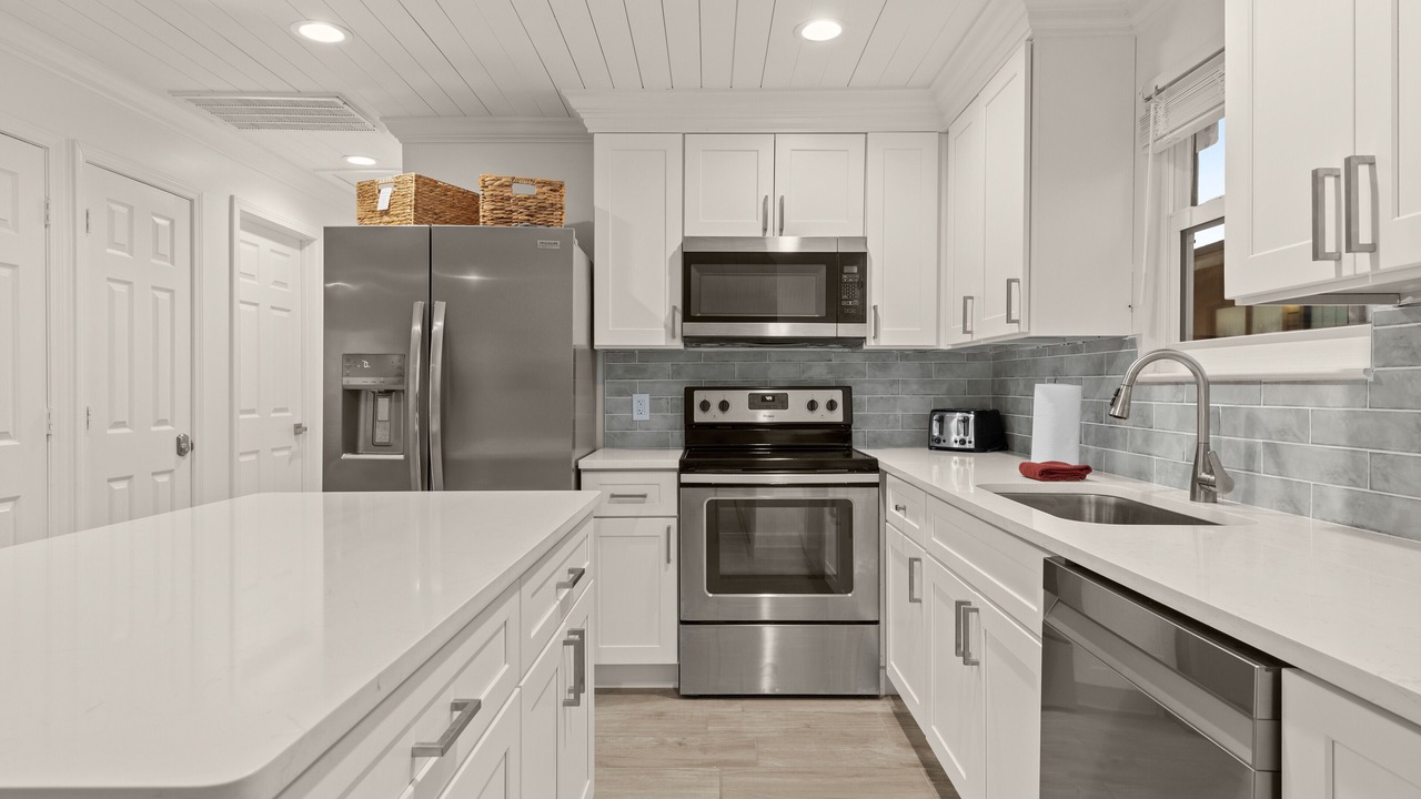 Photo of Kitchen in Laguna Beach