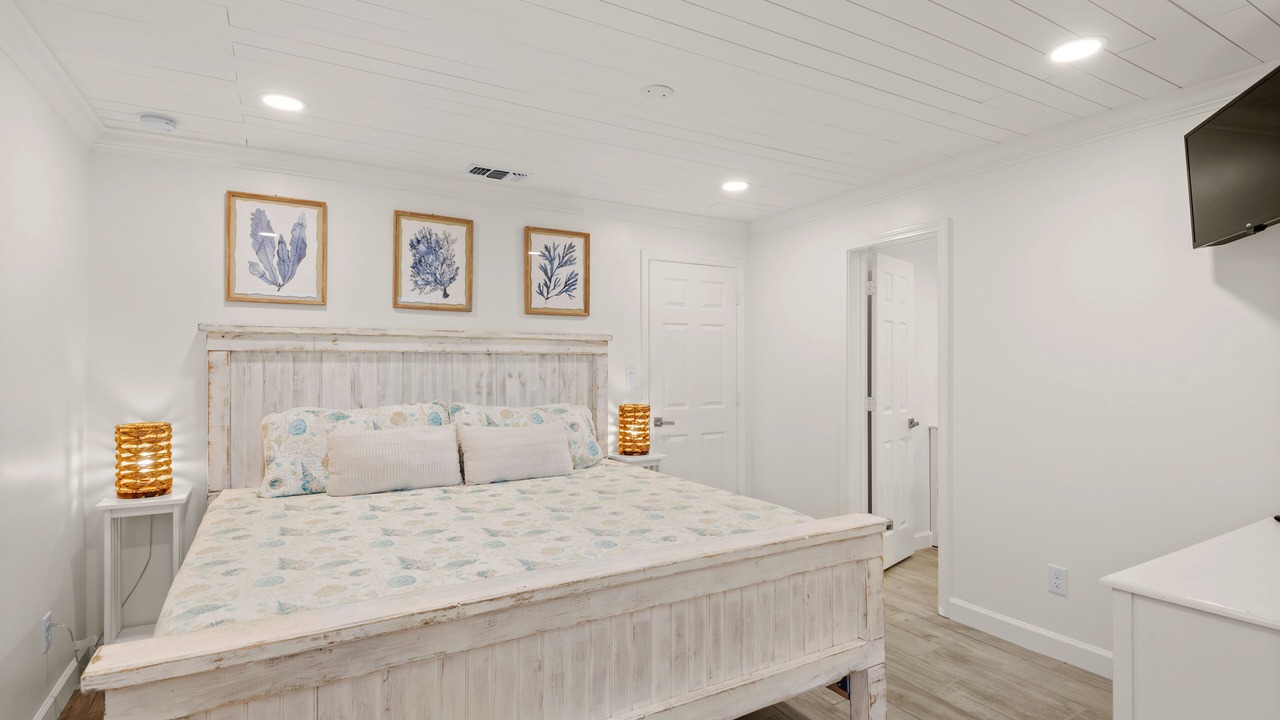 Photo of Bedroom in Laguna Beach