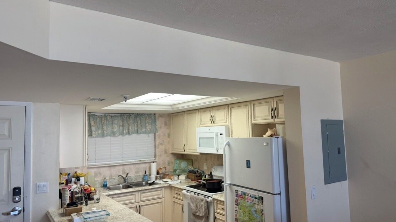 Photo of Kitchen in New Smyrna Beach
