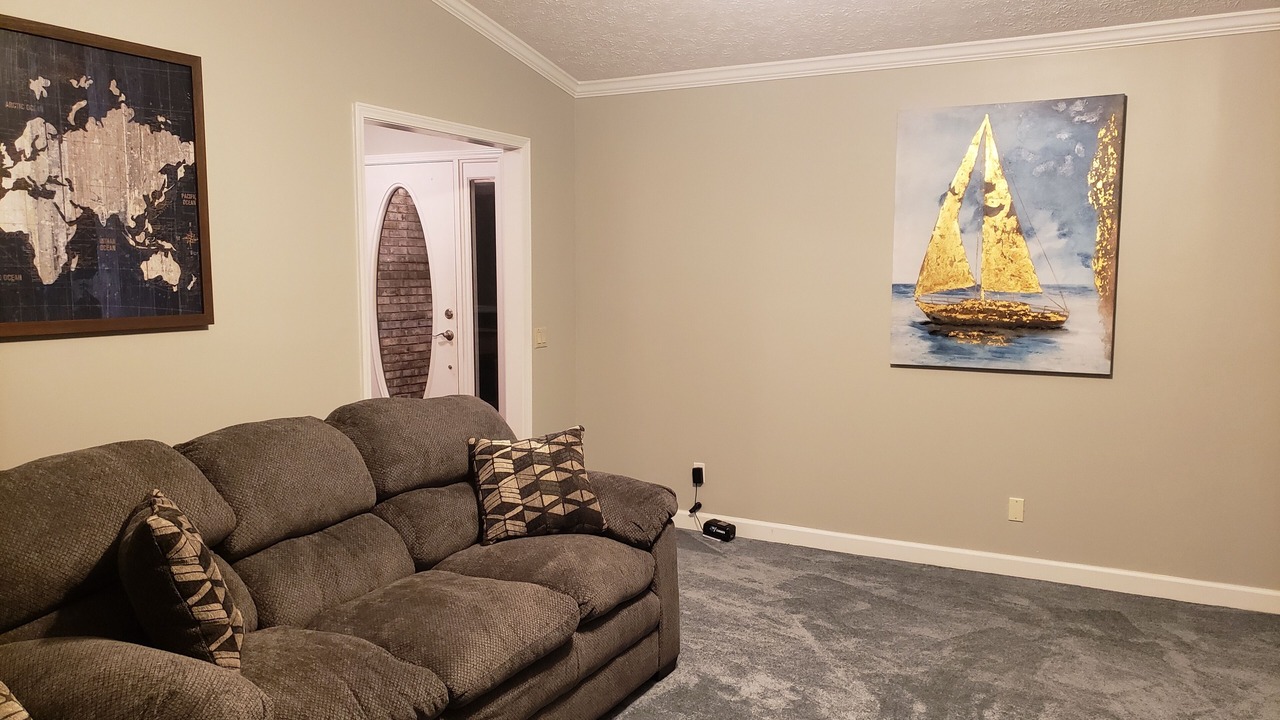 Photo of Livingroom in Lynn Haven