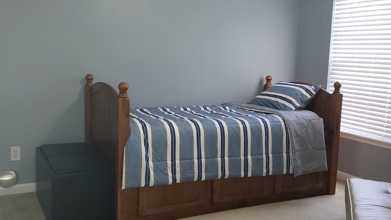 Photo of Bedroom in OakLeaf Plantation