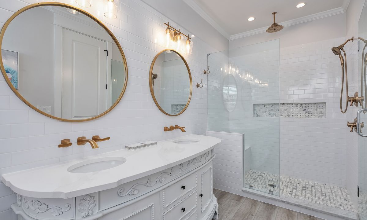 Photo of Bathroom in Miramar Beach