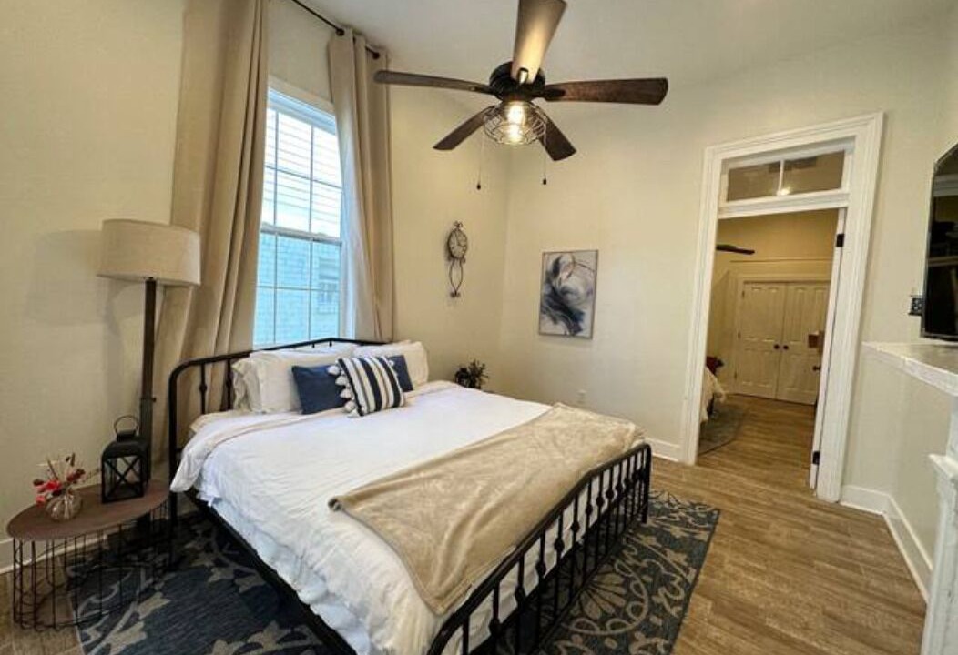 Photo of Bedroom in Mid-City