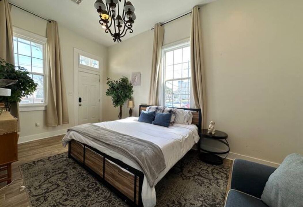 Photo of Bedroom in Mid-City