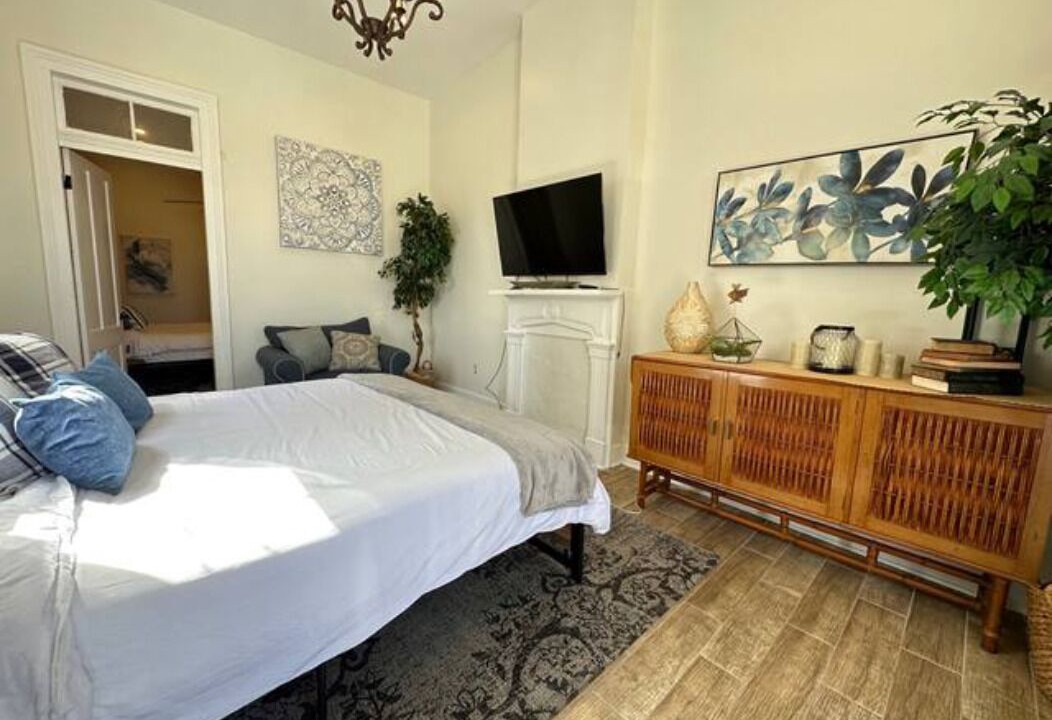 Photo of Bedroom in Mid-City
