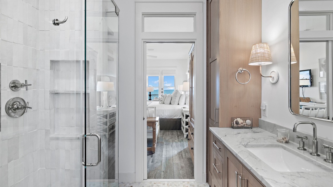 Photo of Bathroom in Sunnyside